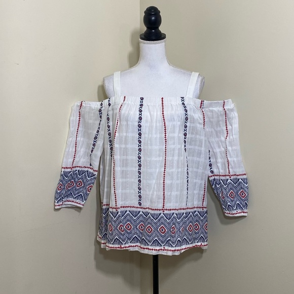 SONOMA || Woman’s Printed Cold-Shoulder Top size Xl - Picture 3 of 8
